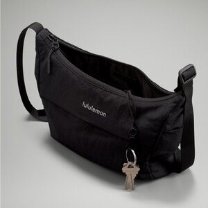 Lululemon Sling crossbody bag